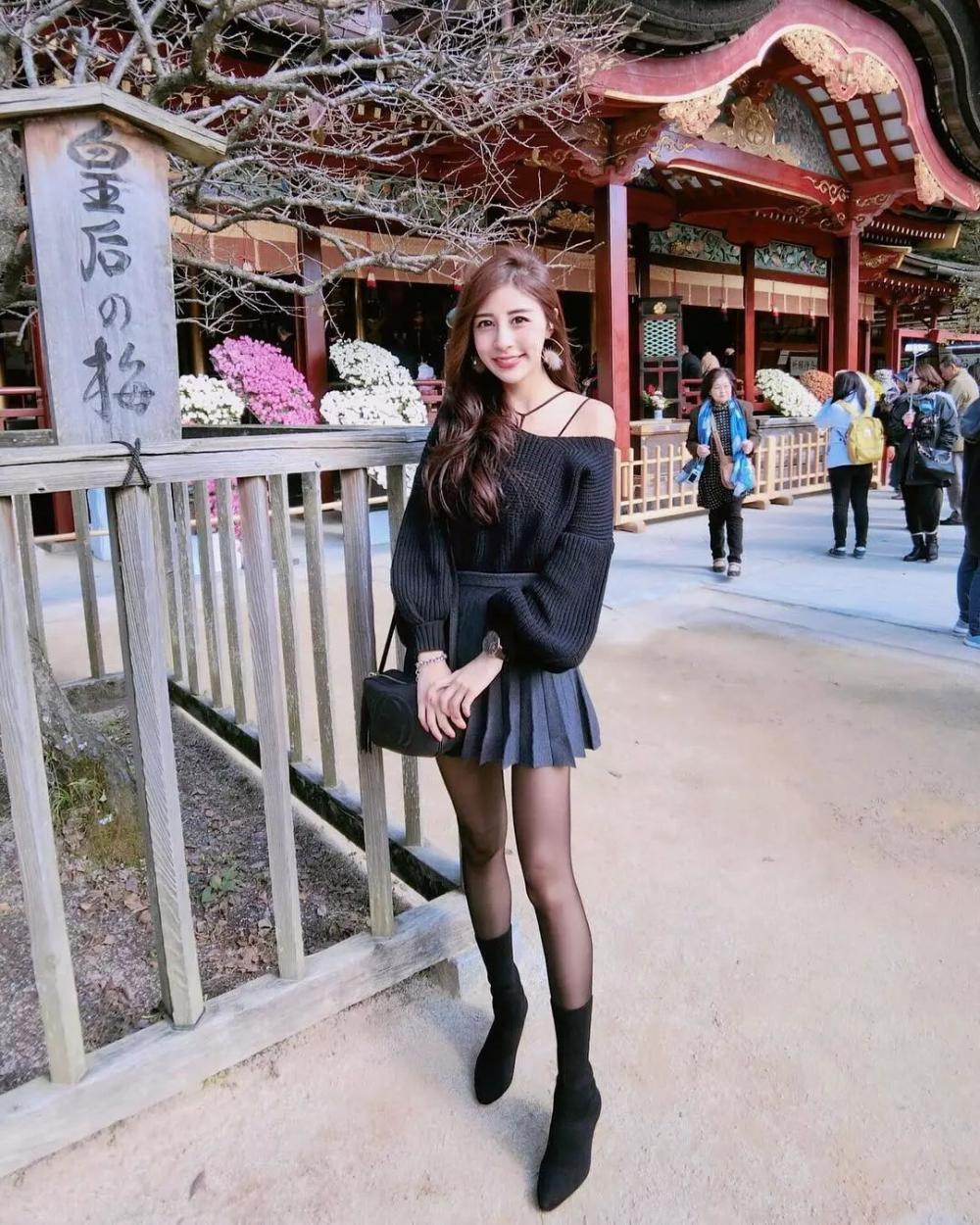 露腿的季节160的女生来秀一波大长腿