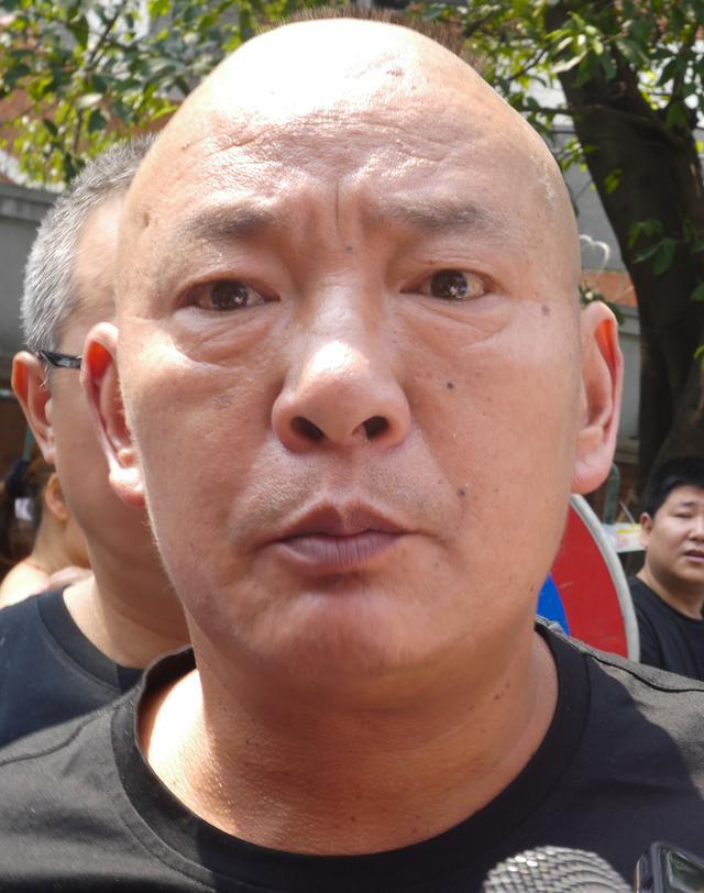 周妈旗袍花脸 成都高考"板眼儿"多