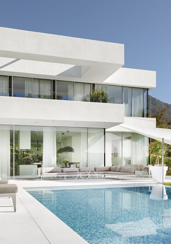 欣赏:这才是豪华度假别墅 意大利豪华现代风格别墅案例