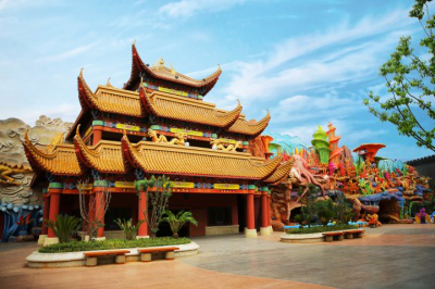 视觉效果很振撼,坐游览车跟随哪吒多角度变换勇闯龙宫,进入东海龙宫