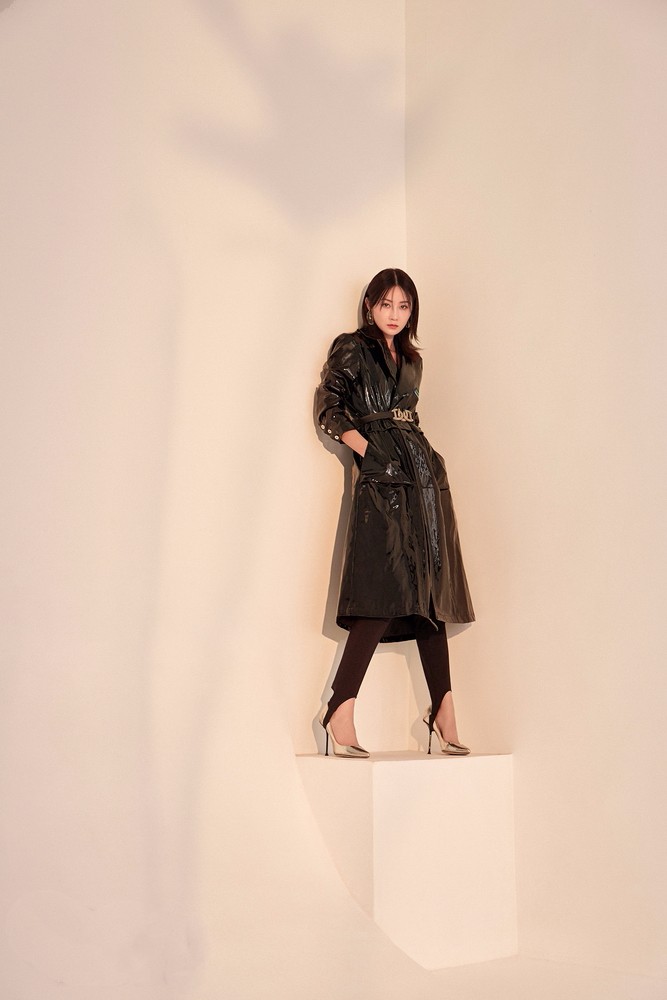 林鹏解锁秋冬新风尚 大片演绎玩味"摩登范"