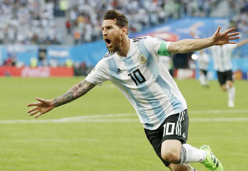 前金宝博赌球软件锋?前腰?右边锋?哪个位置最