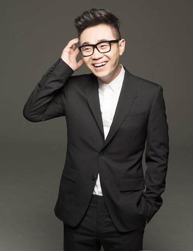 曾做主持人11年的大鹏,如今能导能演获好口碑,柳岩却这样评价他