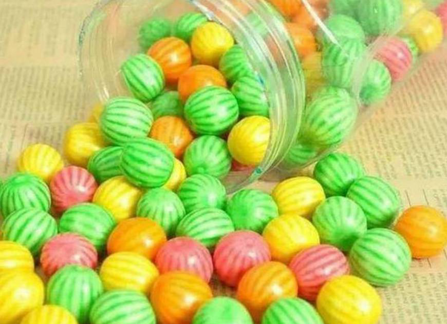 90后小时候的专属零食,第二个女孩子最爱,最后一个忘记叫什么