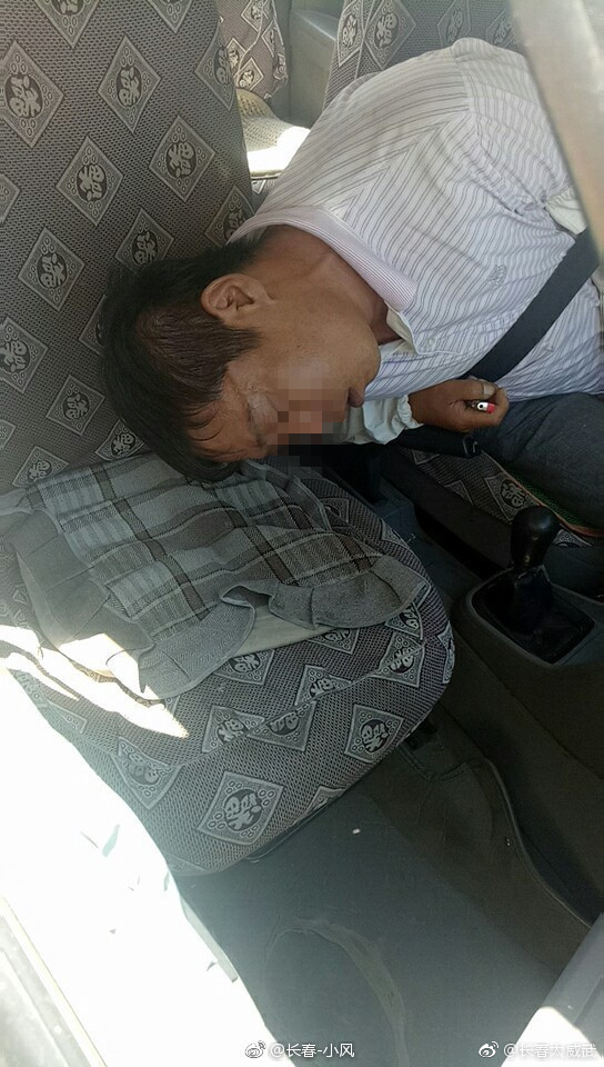 网友爆料,又一名的哥猝死车内