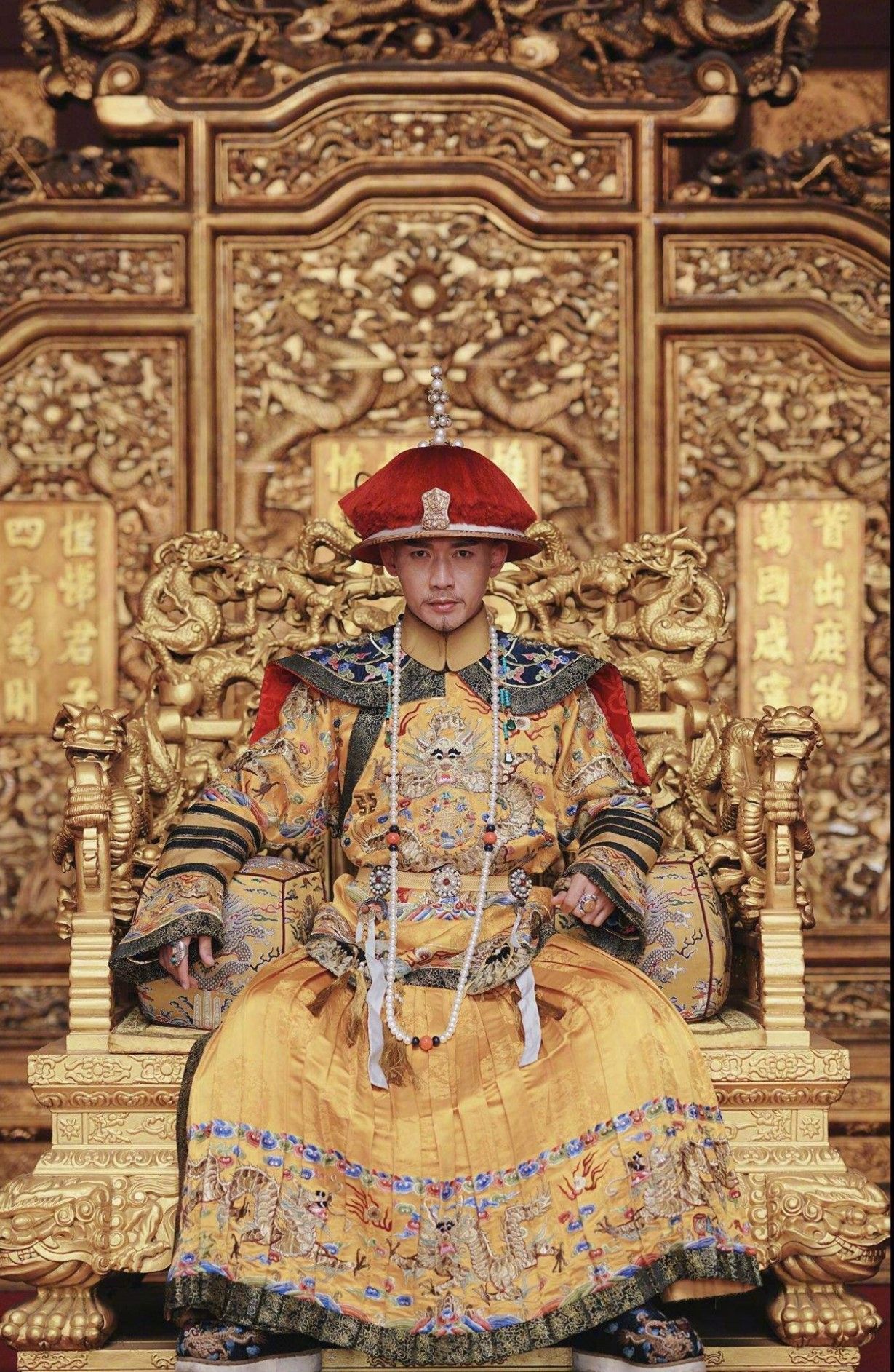 电视剧《延禧攻略 和《如懿传》,聂远和霍建华两位乾隆谁更胜一筹