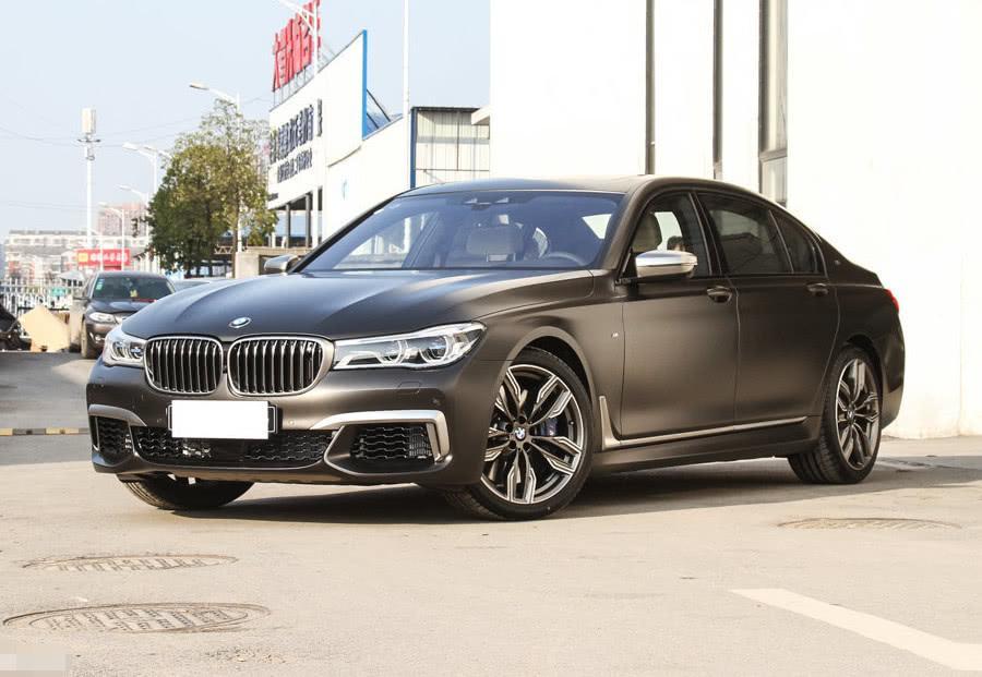 上市直降60万,叫板奔驰s级,奈何没人买,宝马慌了!