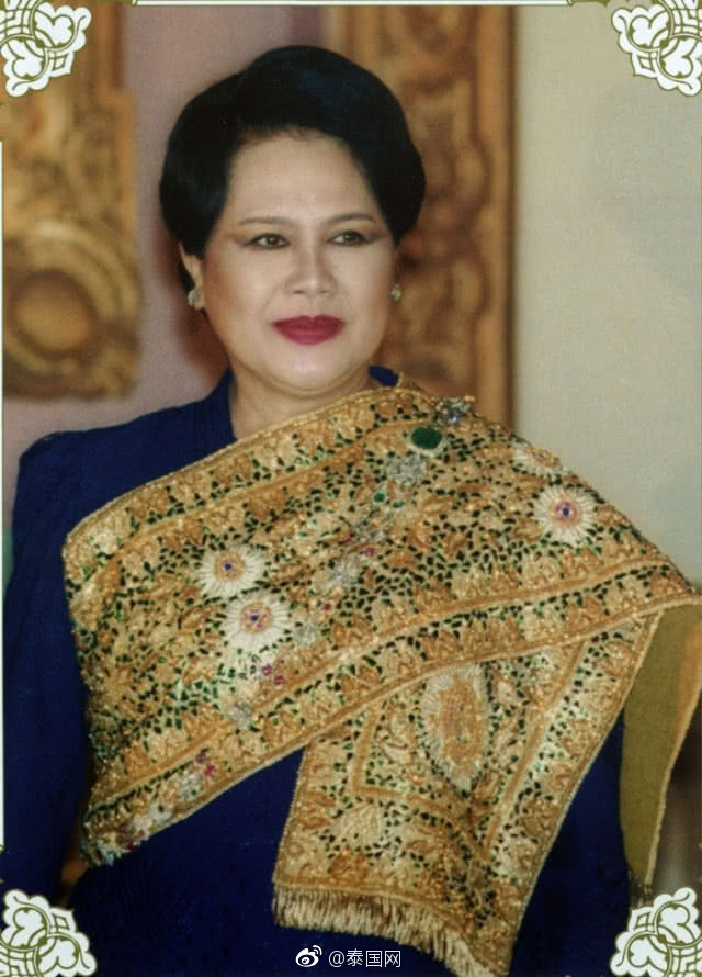 8月12日,是泰国诗丽吉王后(已故拉玛九世普密