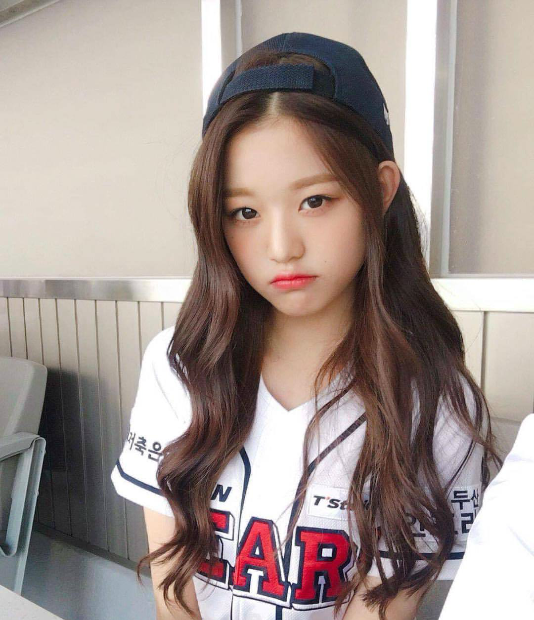 14岁的张元英卖萌有一套网友别人家的14岁系列