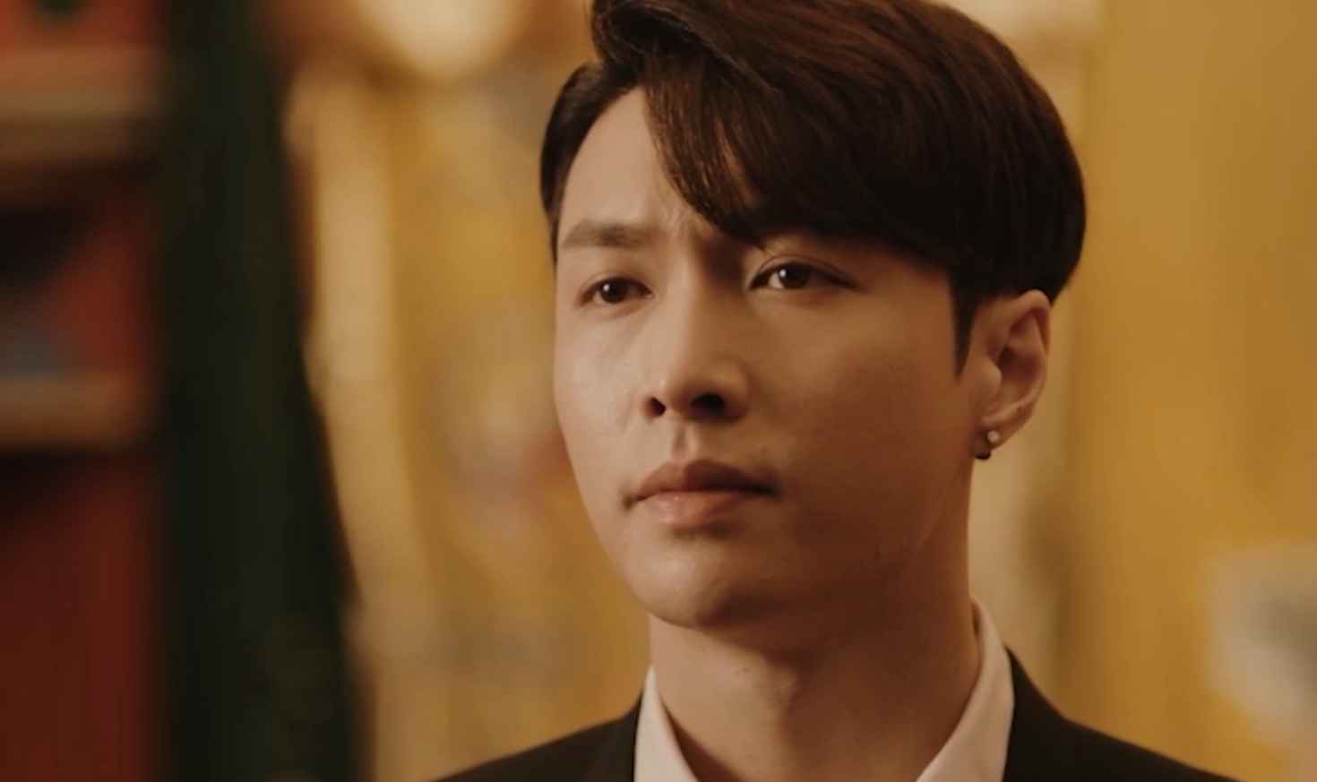 沙海解雨臣被杀疑点重重真相曝光他为吴邪放弃了太多