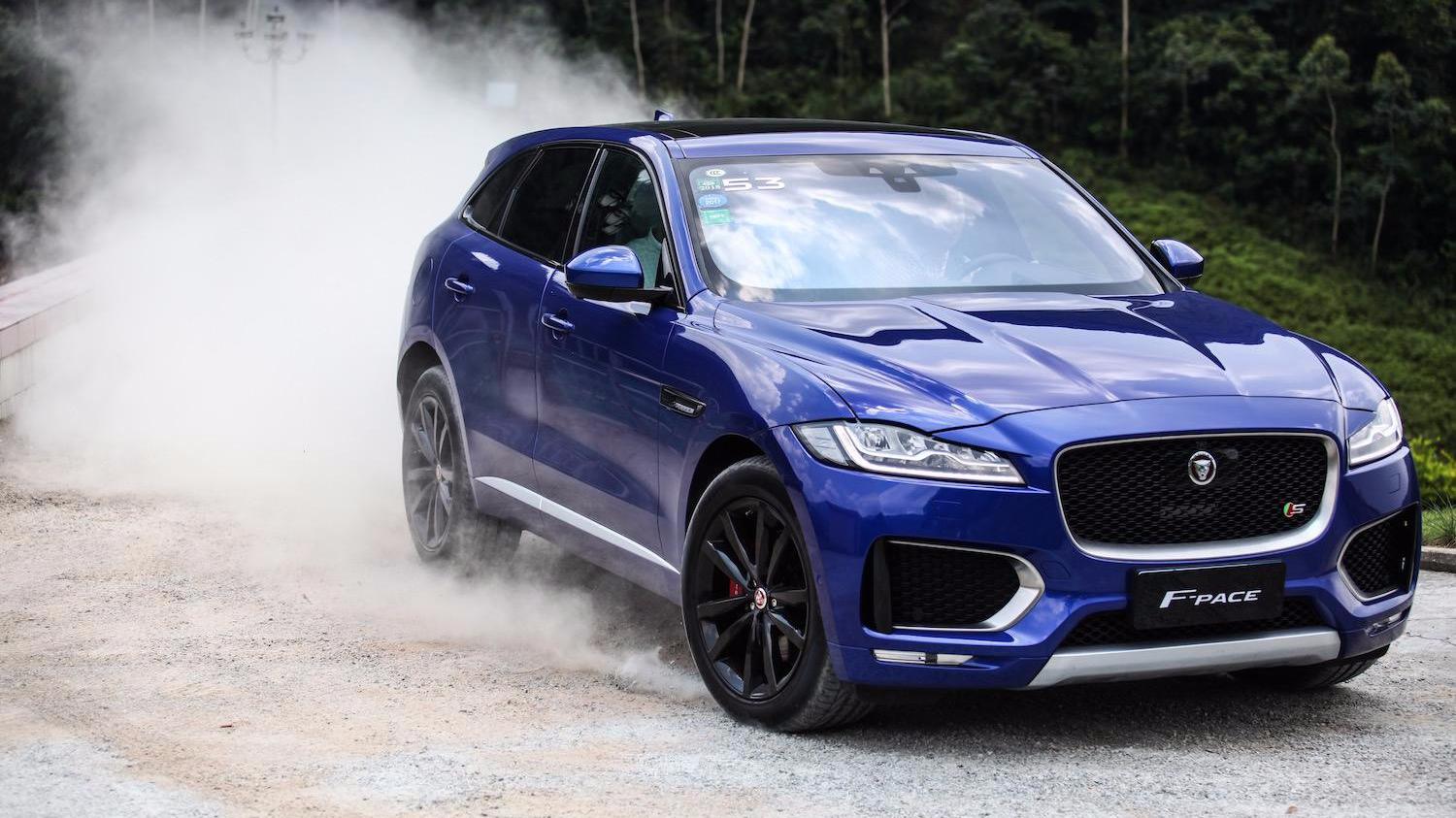 2019款捷豹f-pace svr帅气亮相,百公里加速4.3秒