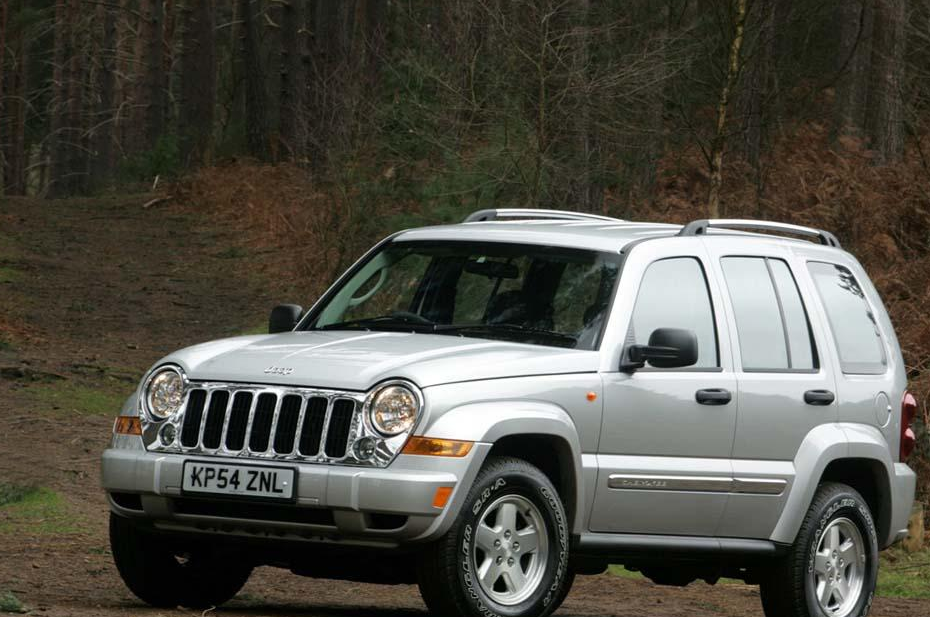 6米的他,长得丑,照样立足娱乐圈,50万吉普车贡献当道具