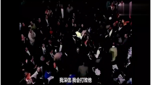 被撞伤眼睛险些失明,泰森与霍利菲尔德这一战