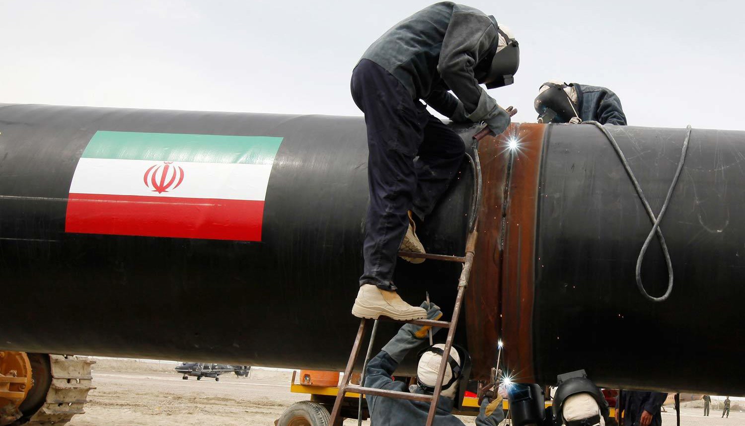 剧情反转!美国考虑放出伊朗原油豁免权,谁将