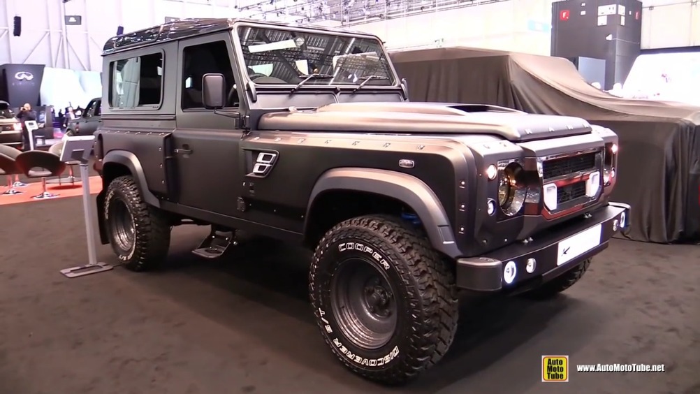 切尔西卡车工厂(凯恩)的长鼻子路虎卫士90(其实轴距已经加长到了.