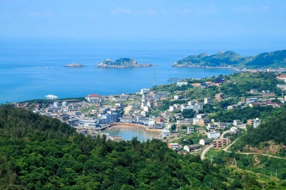 堪比马尔代夫!浙江有座小岛,藏着全球罕见的"荧光海"!