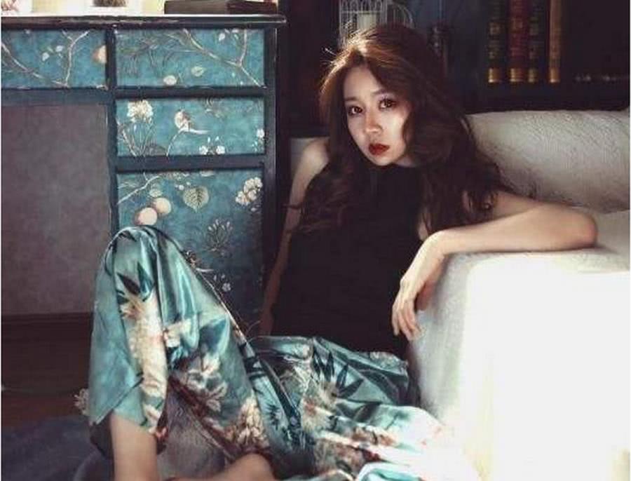 抖音最火歌曲,抵抗住了莉哥和m哥的诱惑,却中了虎二大叔的"毒"