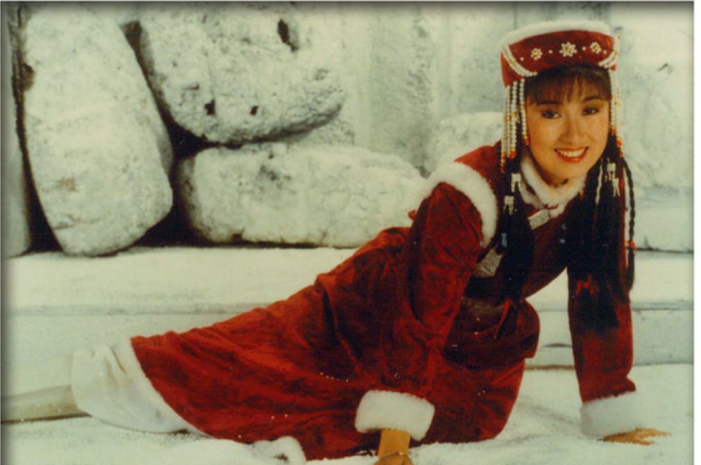 她是最美华筝公主,童安格表妹,隐退近40年却经常被黑