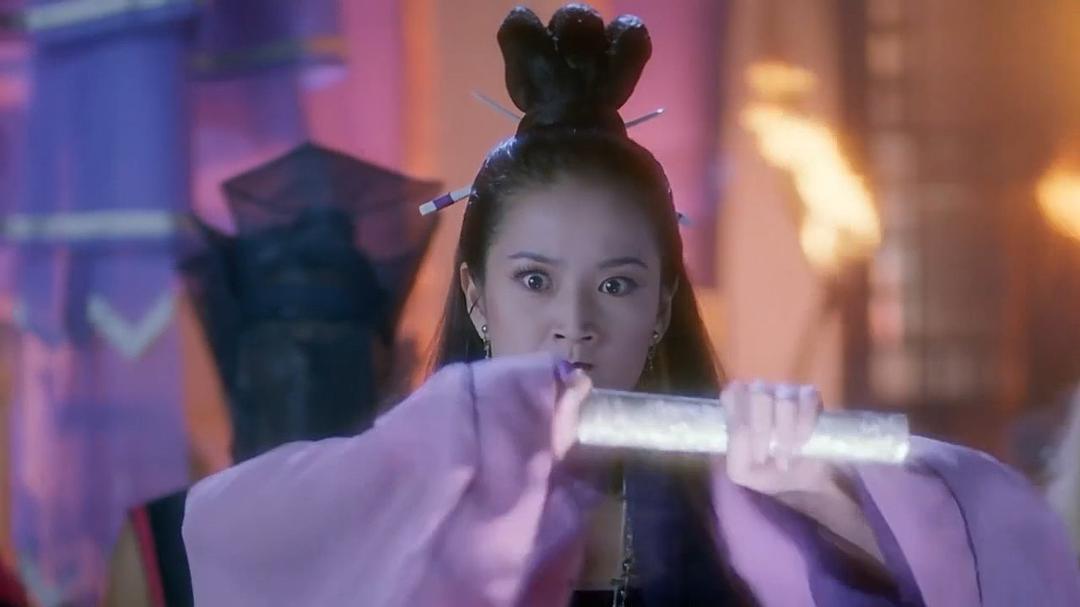 《唐伯虎点秋香》里的冬香是台湾演员温翠苹,她在90年代初,通过选美