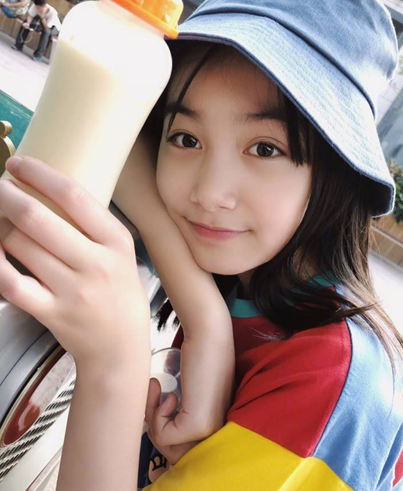 12岁的女儿打扮得很成熟,但看见10岁的她才发现错|黄磊|打扮|张籽沐