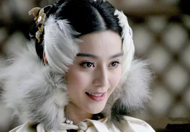 影视剧中的九尾狐,热巴娇艳如花,娜扎清新脱俗,唯有她的最经典