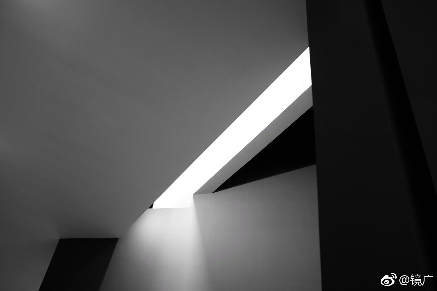 奥拉维尔·埃利亚松:道隐无名|红砖|美术馆|奥拉维尔_新浪新闻