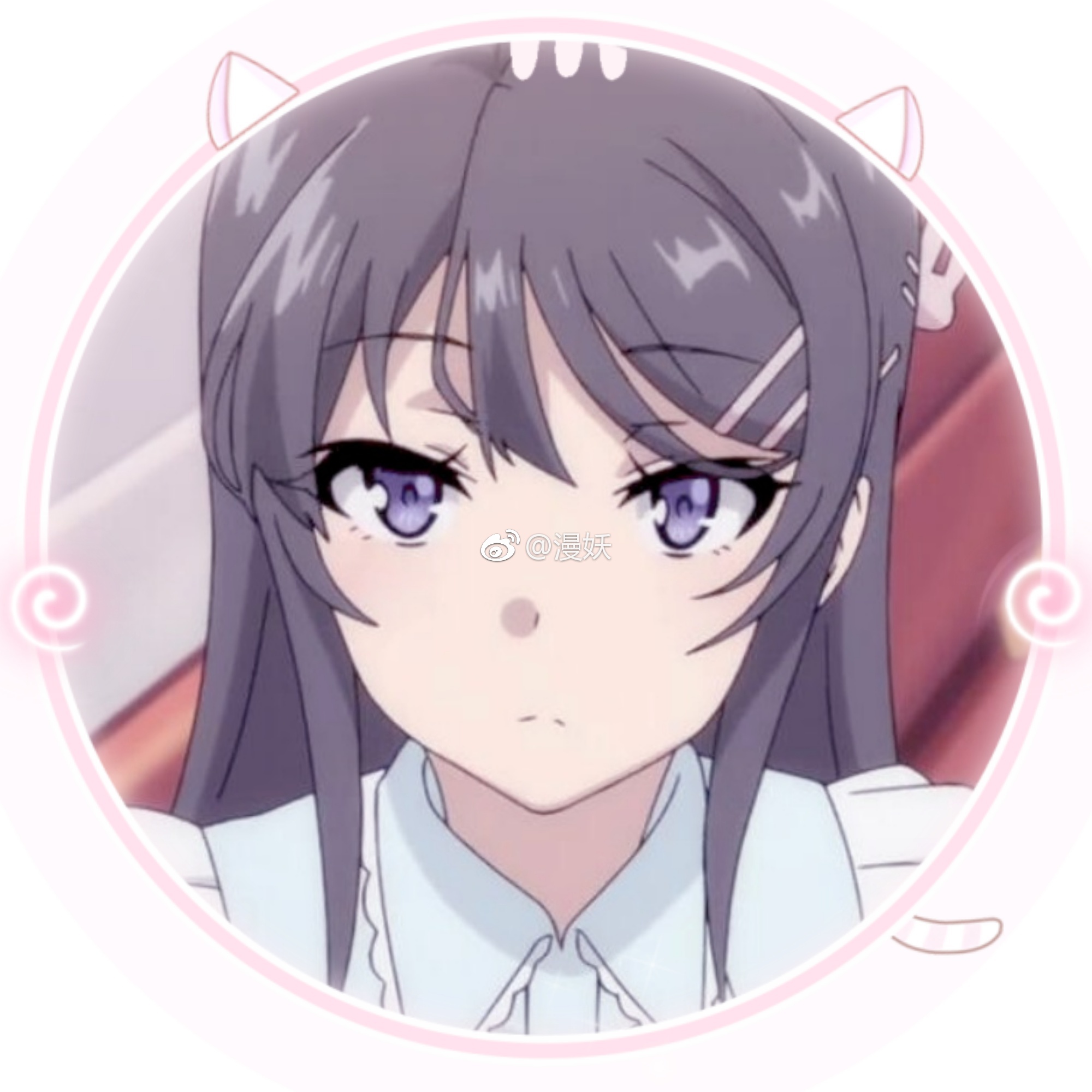 77动漫头像丨自截青春期猪头樱岛麻衣77等待咲太的学姐打电话