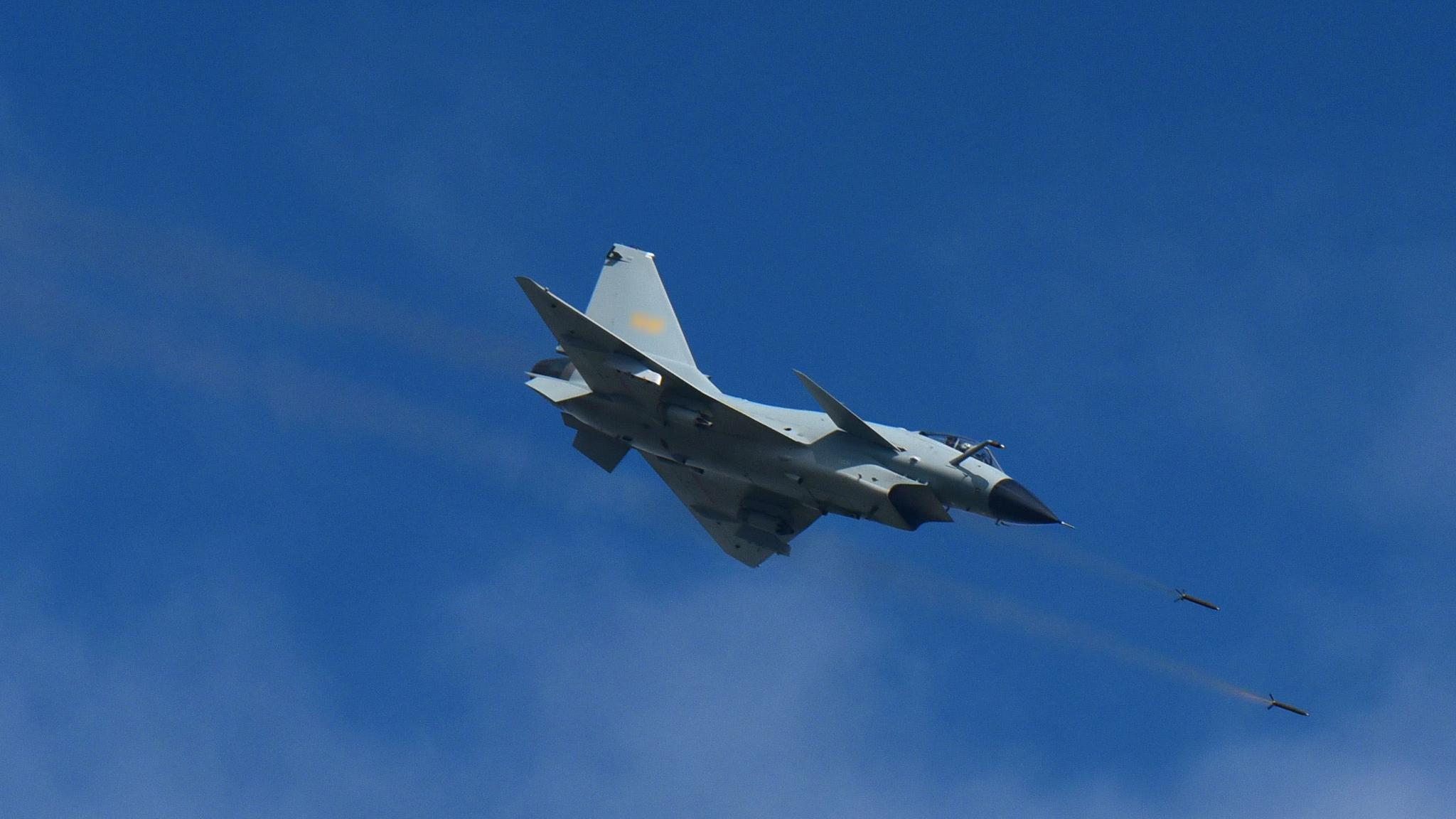 歼10魔改后有多强?美国f-15c升级都不得不考虑它