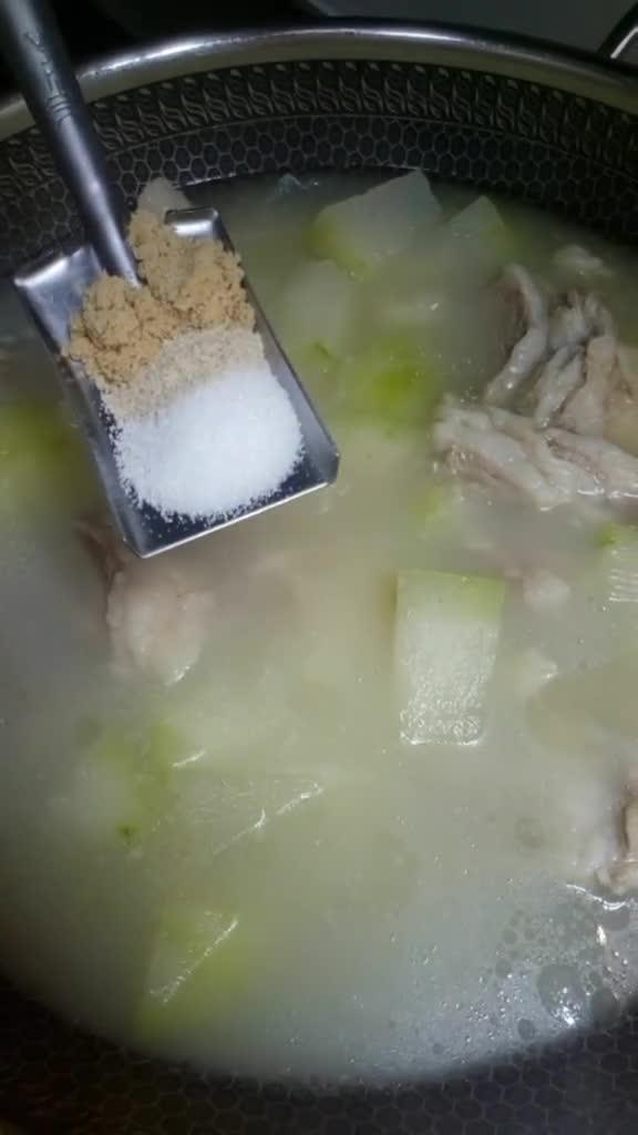 地道清炖羊排冬瓜汤汤汁鲜美味浓解乏去疲又滋补你能喝几碗