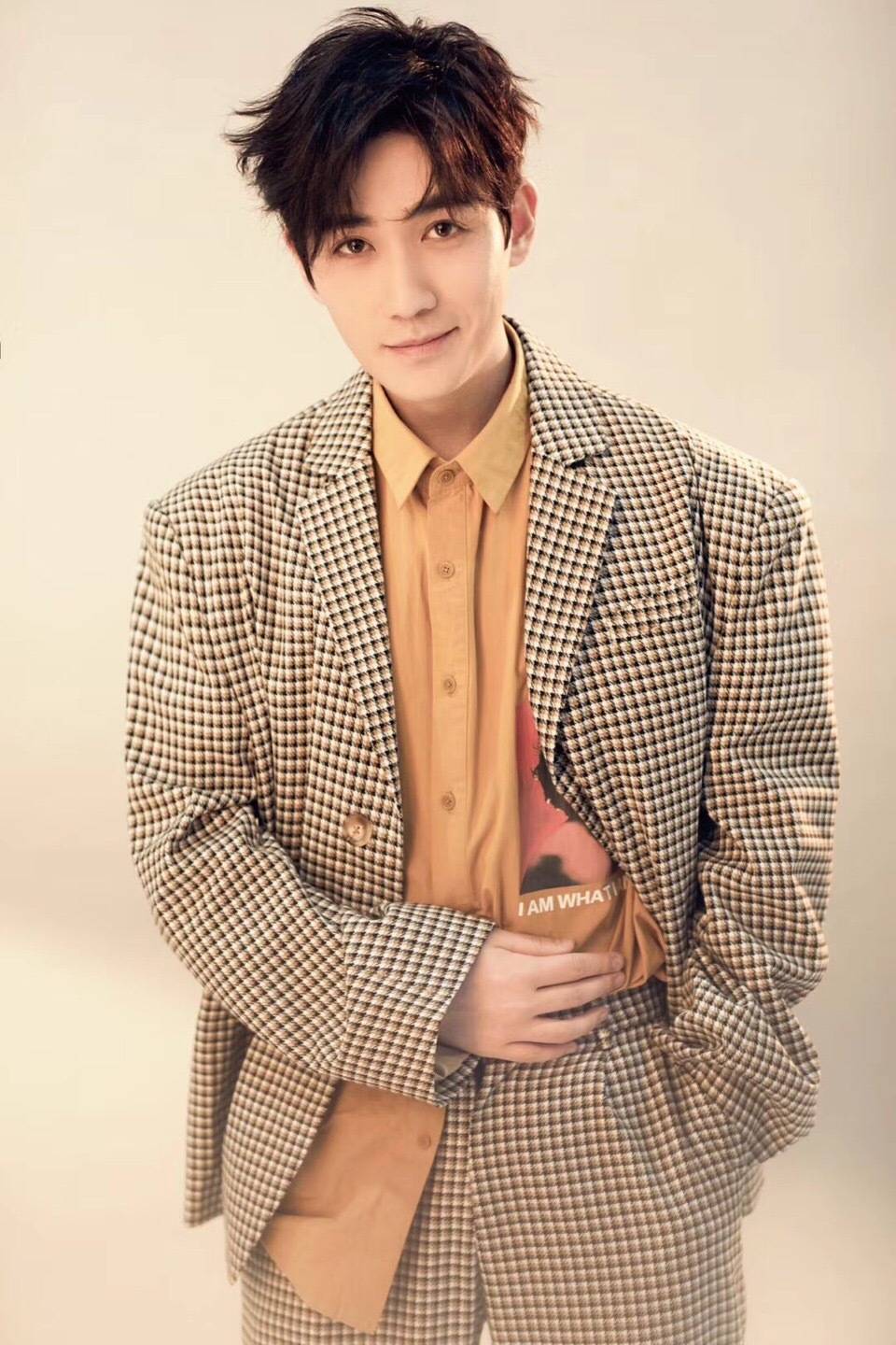 镇魂女孩来吃一记安利吧,朱一龙的电影短片《大明宫传奇》.