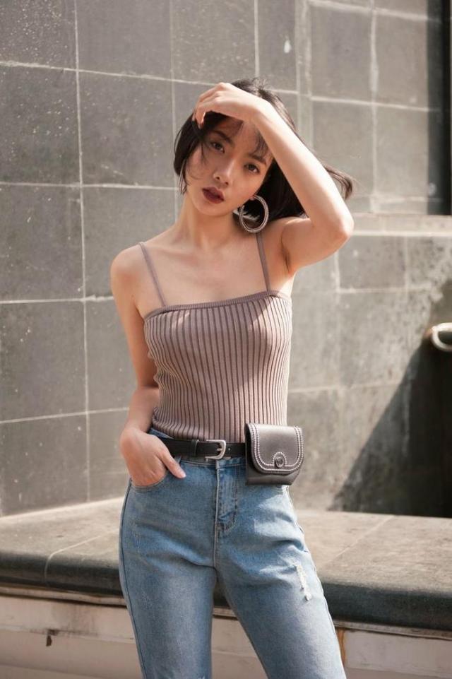 教你3款性感的吊带衣穿搭法赶快学起来!