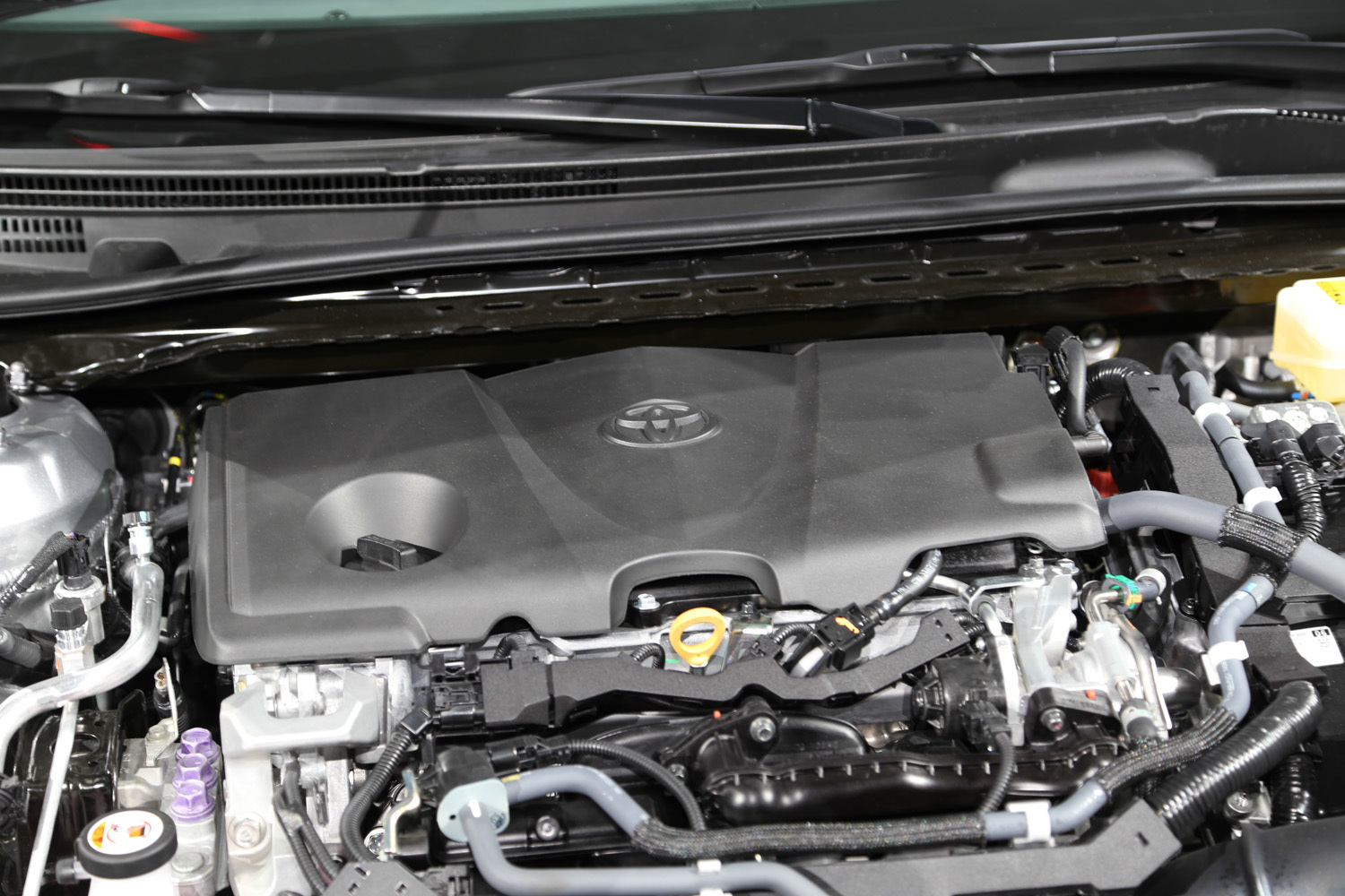 所以这款一汽丰田亚洲龙暂时并没有搭载涡轮增压发动机的计划,其配备