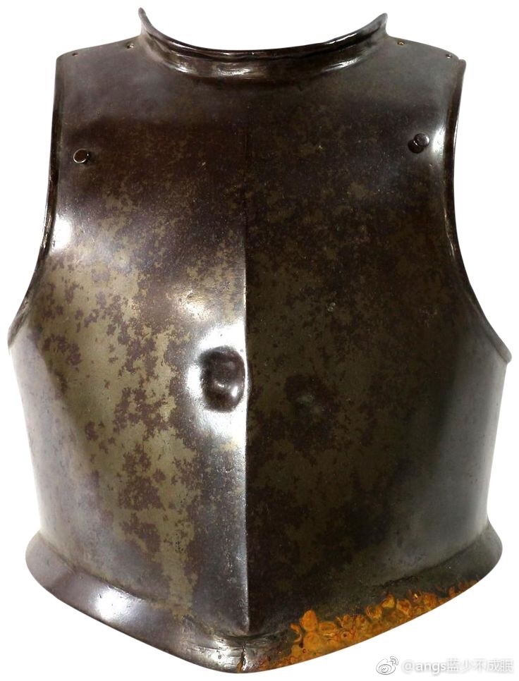 图1-4,法国人 antoine fraveau 的胸甲.1815年