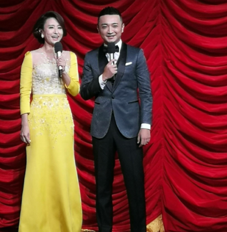 相声小品大赛颁奖礼,常远登台缅怀爷爷,宋宁、