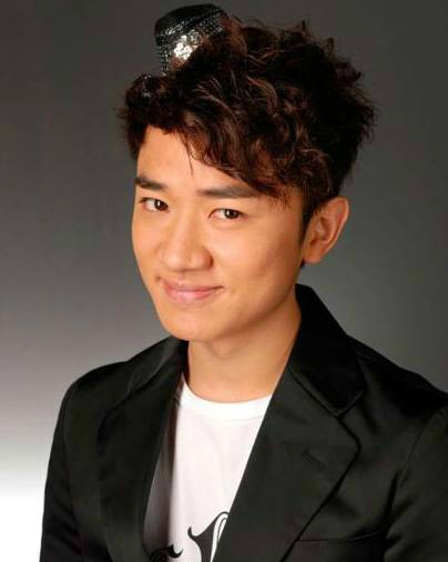 37岁王祖蓝想要孩子,李亚男拒绝怀孕看似幸福的婚姻隐患多