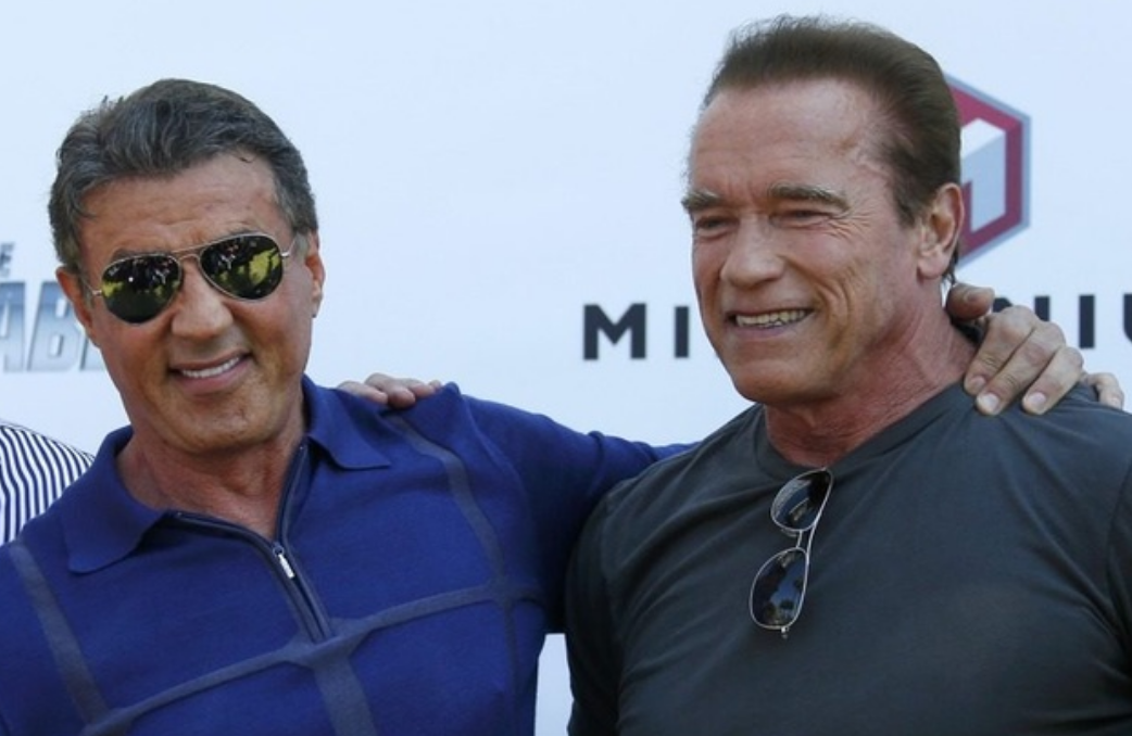 54岁布里吉特产下一女,史泰龙和施瓦辛格都曾是她的裙下之臣