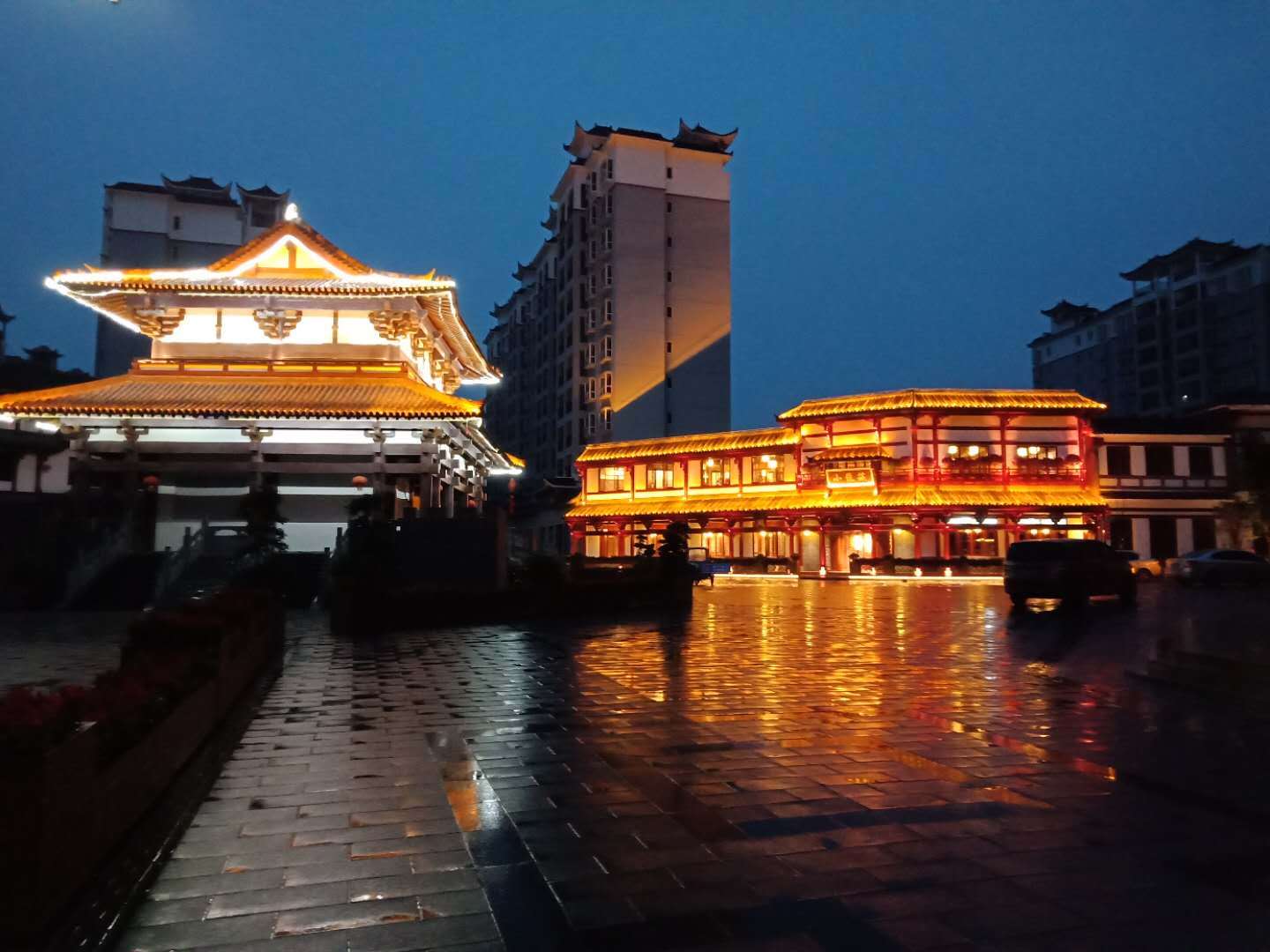 好消息,在褒国古镇也能吃到小龙坎火锅啦!|古镇|火锅|汉中_新浪新闻