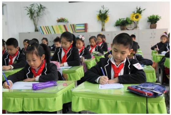 义务教育升至12年,中考妈妈慌了,原来中考