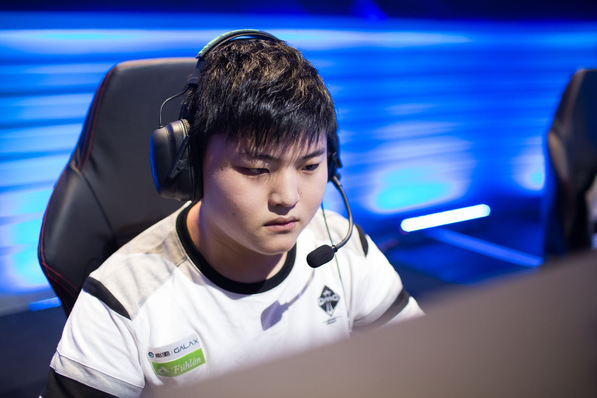 LOL玩家自制LPL选手称号排行 真主称号最强 