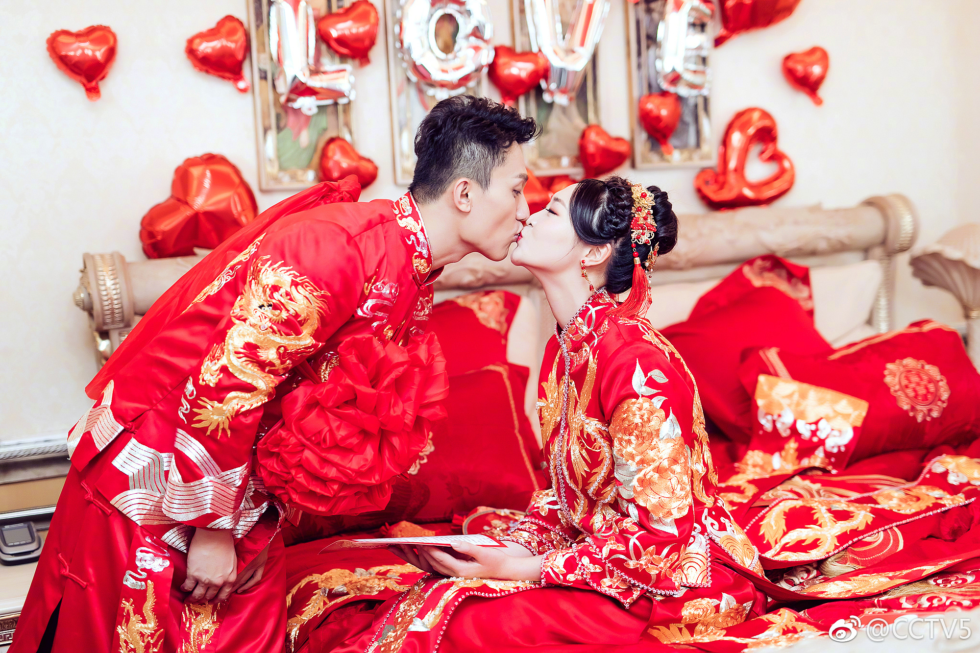 罗云熙 结婚照图片