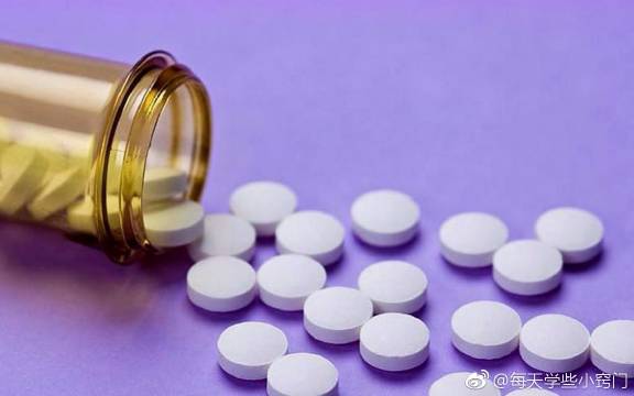 用阿司匹林和维生素c来浇花养不好都难看完视