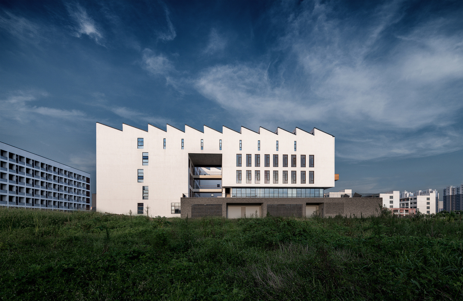 安徽大学艺术与传媒学院美术楼 / 同济大学建筑设计研究院 徽派建筑