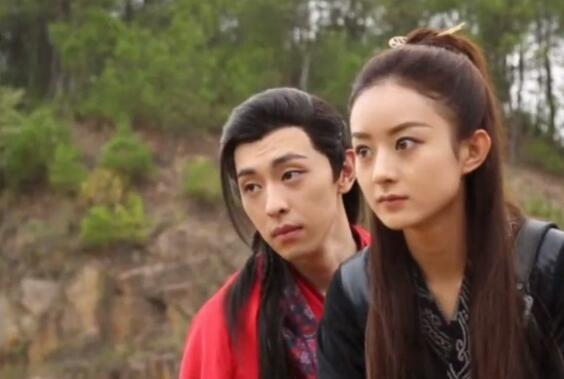 楚乔传花絮邓伦萧策多次挨赵丽颖楚乔的揍 求导演过吧不想被揍了