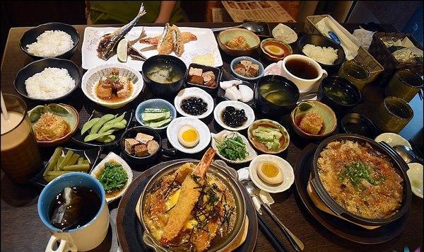 中日式定食吃到饱 遇见和食公益店_新浪新闻