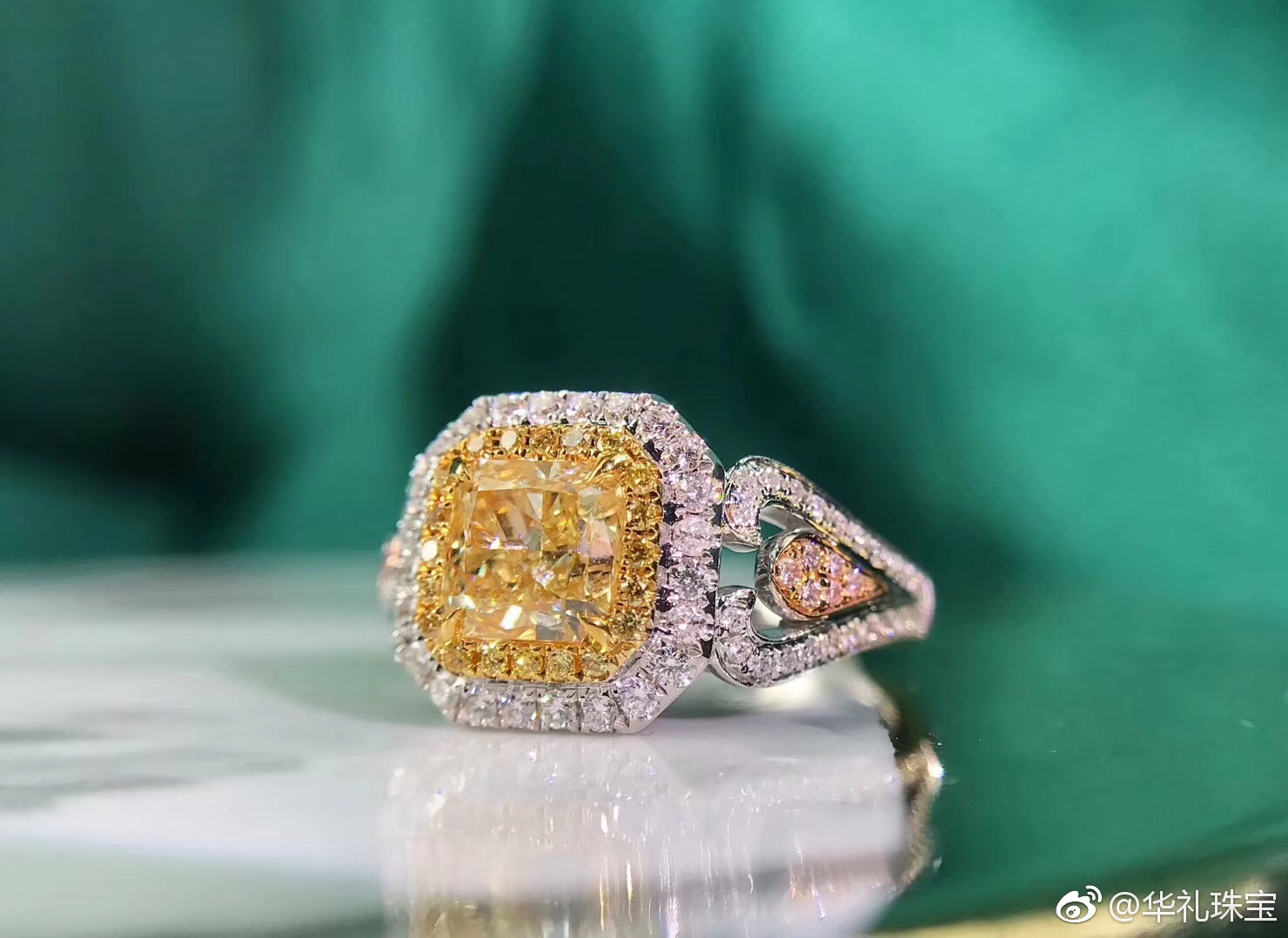 高清图|海瑞温斯顿EAGLE黄钻配钻石戒指戒指图片4|腕表之家-珠宝