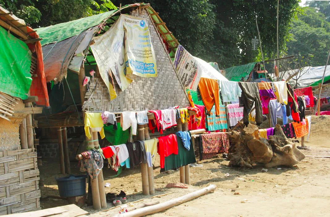 缅甸的镜头,当地穷人的生活片段