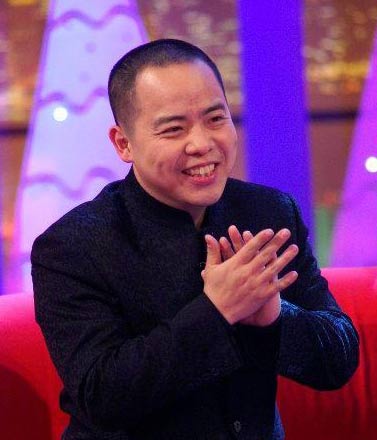 徐德亮,北京大学中文系本科古典文献专业毕业,丰富的生活阅历与深厚的