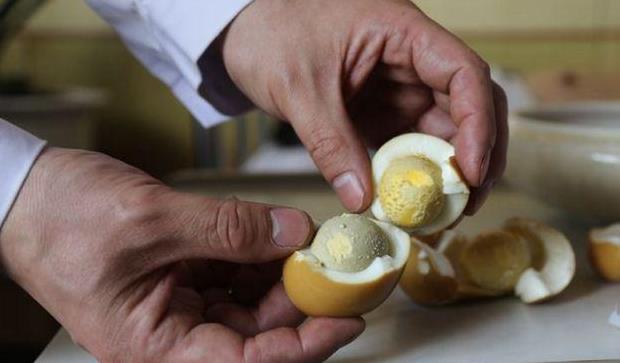 滚鸡蛋祛湿是不是真的啊 给你最权威的回答