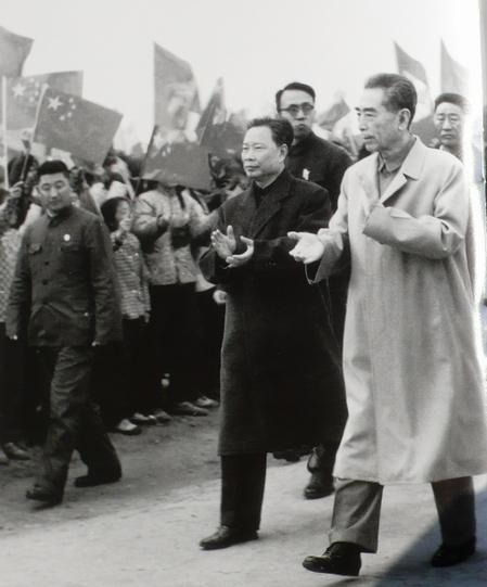 陈毅手下一小政委,当过县委书记省委书记和上