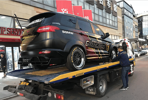 暴改五菱宏光s3, 变身街头战士